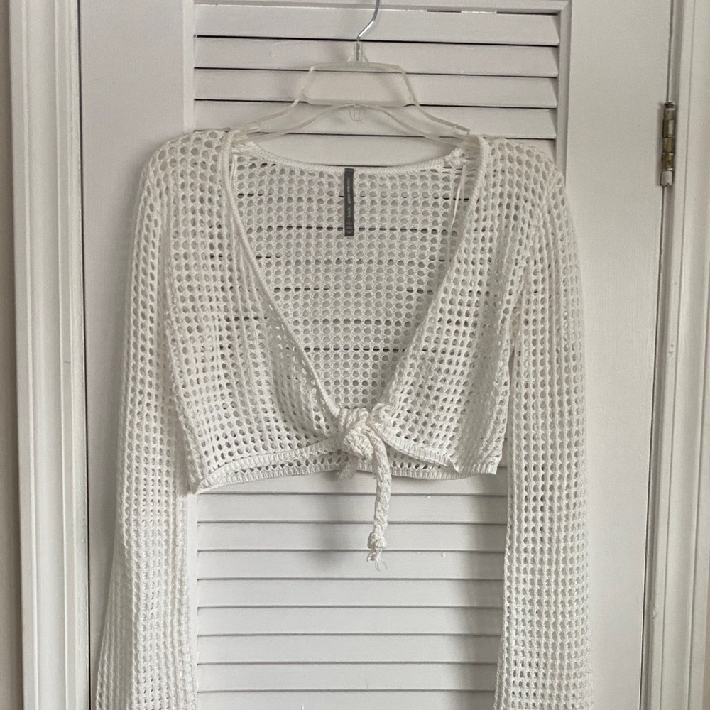 Streetwear Society White Mesh Tie-Front Crop Top